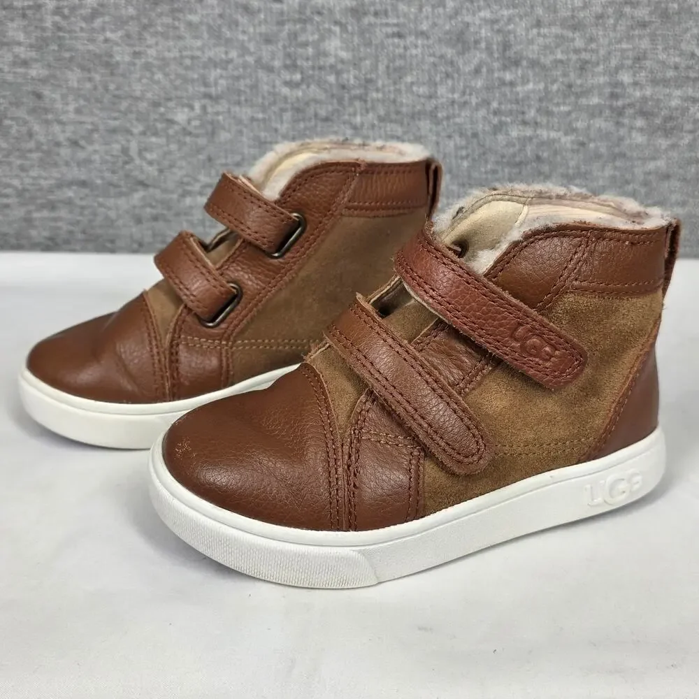 UGG® BABY & KIDS RENNON FAUX‑FUR II SNEAKERS – CHESTNUT – TODDLER SIZE 9